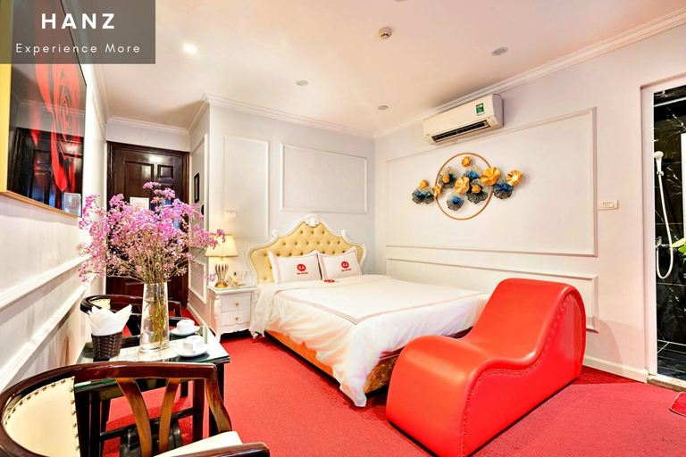 Bedroom 12