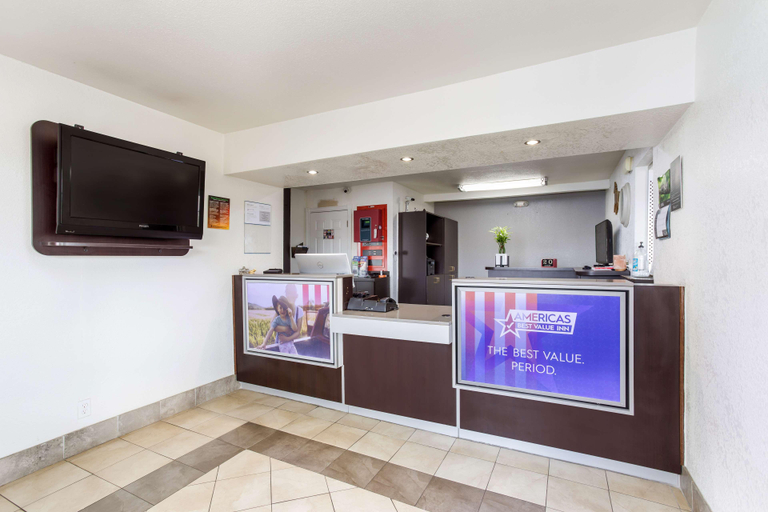 Public Area, Americas Best Value Inn Bowling Green, Warren