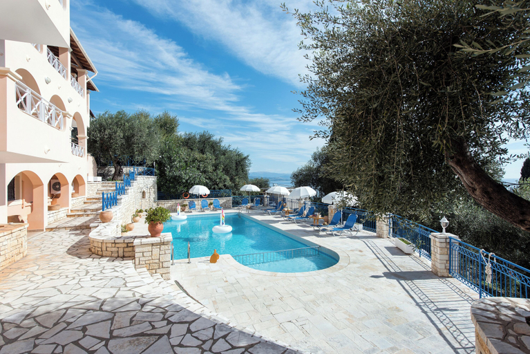 Sport & Beauty 5, corfushell sea view apart hotel, Ionian Islands