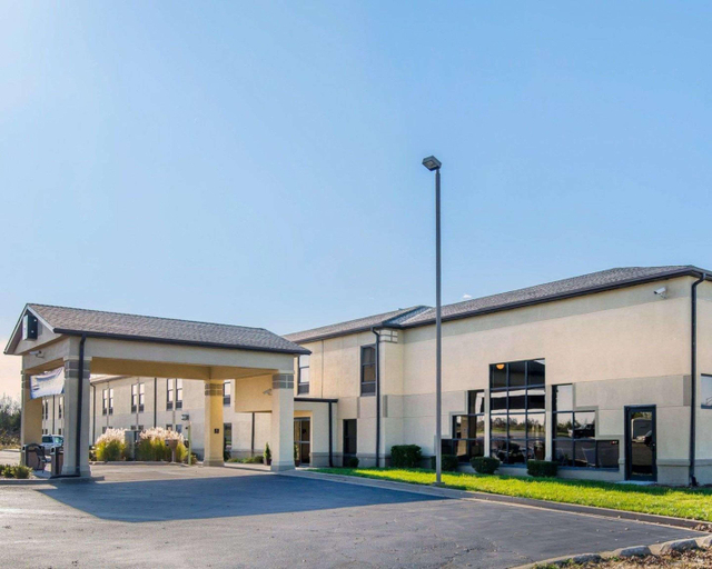 Exterior & Views 1, Quality Inn Cameron, De Kalb