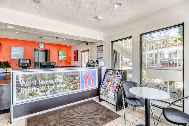 Public Area 2, Motel 6 Stockton, CA - North, San Joaquin