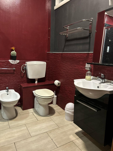 Bathroom 3, Vivendo rooms, Catania