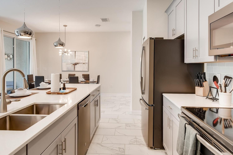 Others 5, 408 OC - Luxe 4BR Townhome Private Pool 11 Guests, Osceola