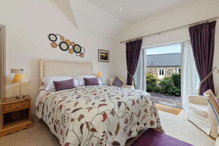 Bedroom, Canaston Oaks Luxury Bed   Breakfast, Pembrokeshire