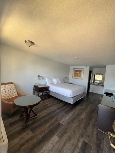 Bedroom 2, Pioneer Hotel and Gambling Hall, Mohave