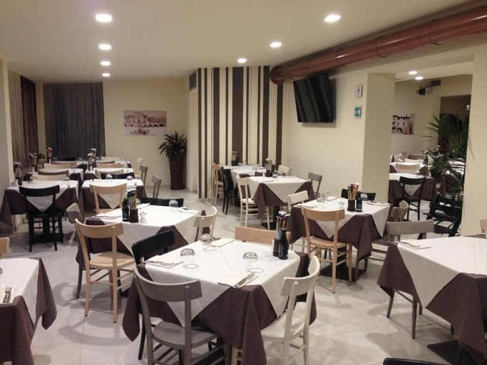 Food & Drinks 4, Alla Passeggiata, Verona