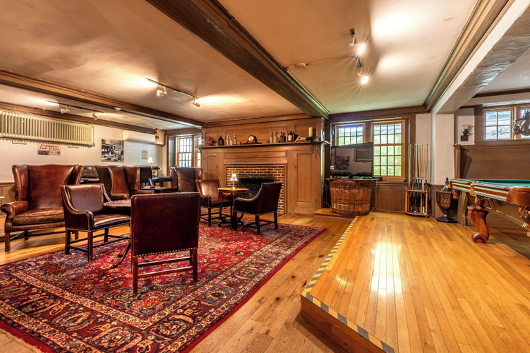 Public Area 3, The White House Inn, Windham