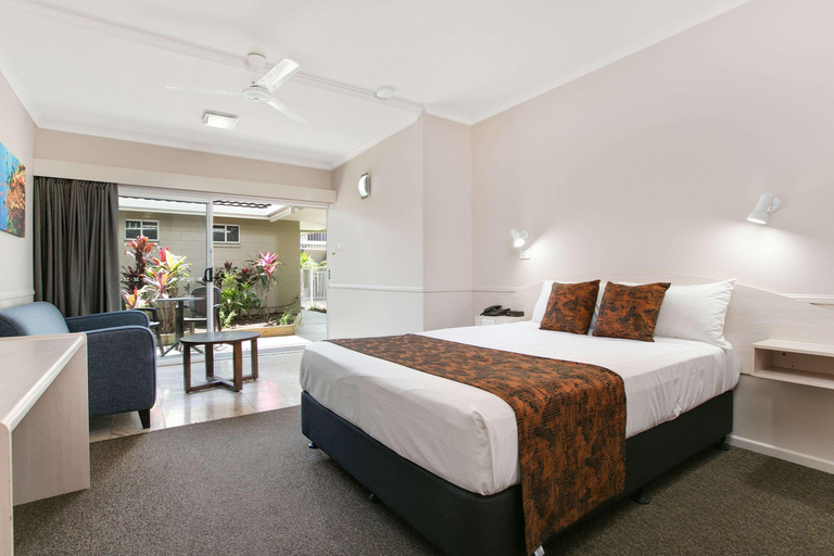 Bedroom 3, Comfort Inn Cairns City, Cairns
