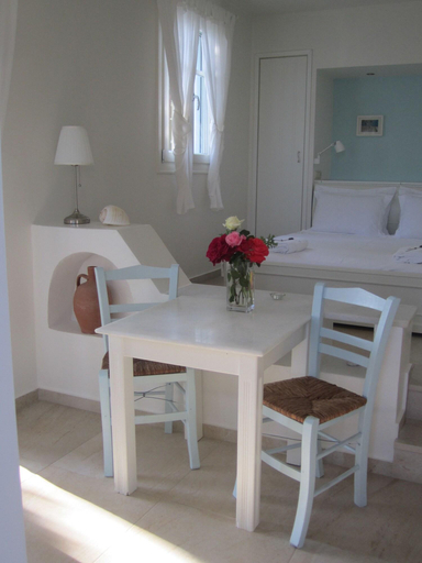 Public Area 2, Kavos Hotel Naxos, South Aegean