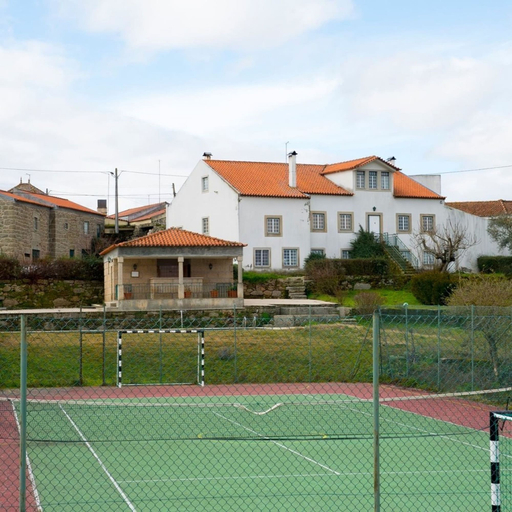 Room 3, Rustic Terrace2 Bedrooms Farm House, Celorico da Beira