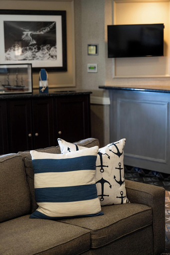 Public Area 3, Newport Beach Hotel & Suites, Newport