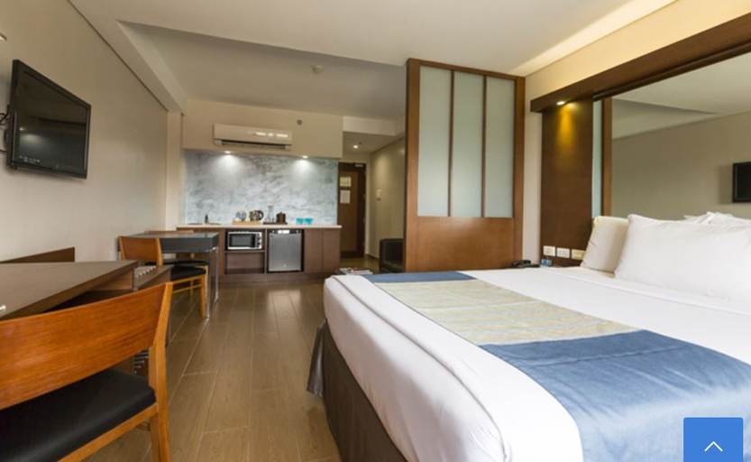 Bedroom 5, Microtel By Wyndham Acropolis, Quezon City