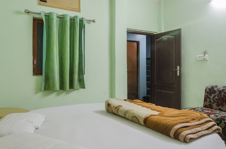 Bedroom 3, Hotel Neha Inn, Delhi