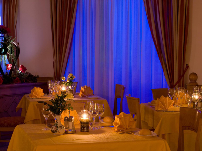 Food & Drinks 5, Domina Parco Dello Stelvio, Trento