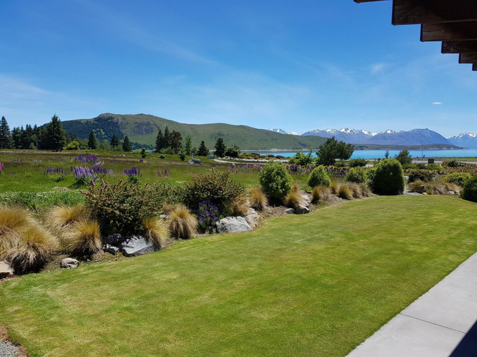 Exterior & Views 3, Three Rivers Lodge, Mackenzie