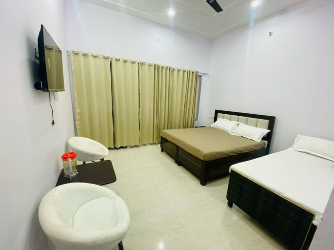 Others 4, HOTEL ABHYUDAY, Rudraprayag