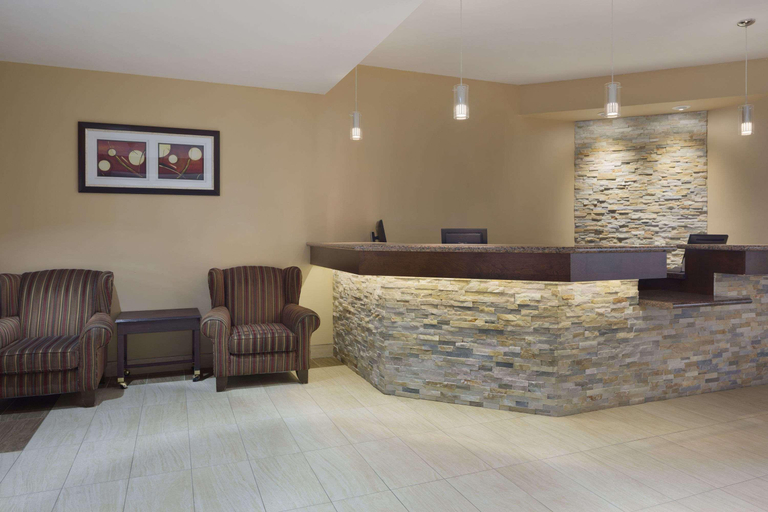 Public Area, Days Inn by Wyndham Dalhousie, Restigouche