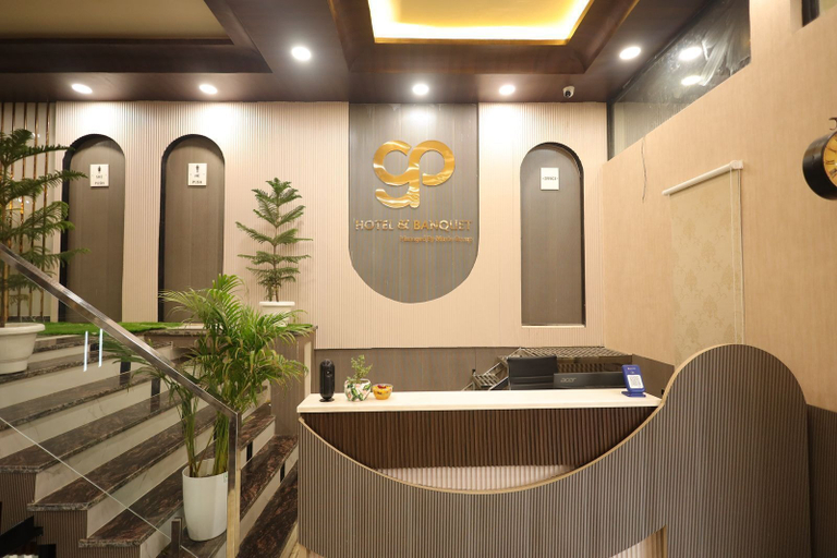 Business Facilities, GP Palace, Lucknow