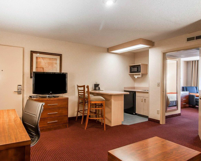 Bedroom 3, Comfort Inn & Suites Klamath Falls, Klamath