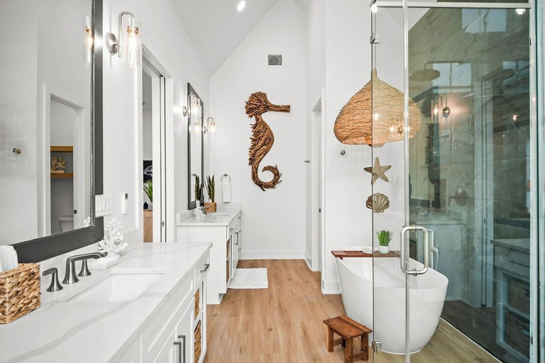 Bathroom 3, Pelican Place 108 RET, Nueces