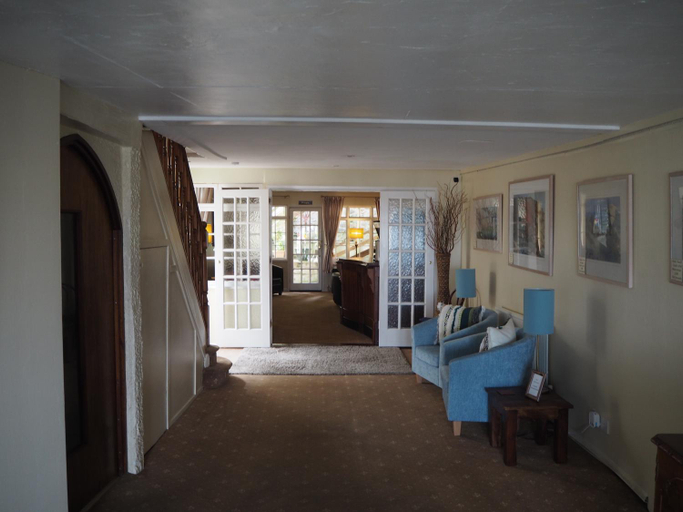 Public Area, The Smugglers, Cornwall