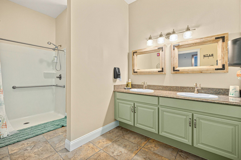 Bathroom 4, Flagler Beach 1, Flagler