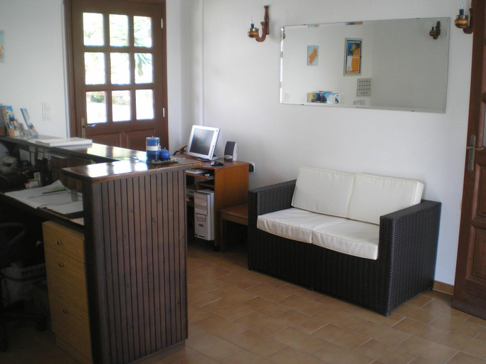 Public Area, Golden Sun, South Aegean