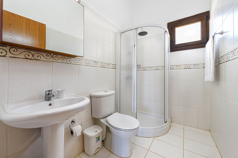 Room 2, Villa Greco Mare 5 in Protaras
