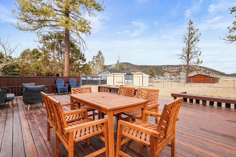 Others 5, Bunny's Ranch, San Bernardino
