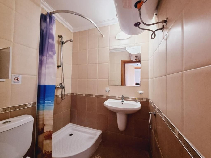 Bathroom 5, Diamond Apartments, Nesebar