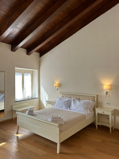 Bedroom 4, Albergo Palazzo Costa, La Spezia