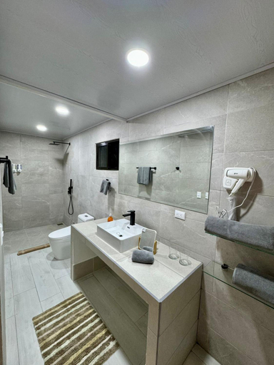 Bathroom 3, Hotel Belvedere Playa Samara Costa Rica, Nicoya
