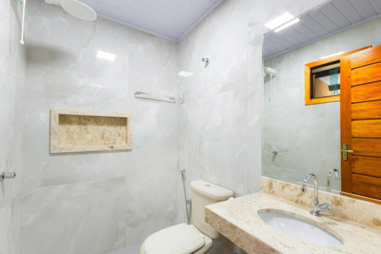 Shower 4, Suites Bela Vista, Pirenópolis