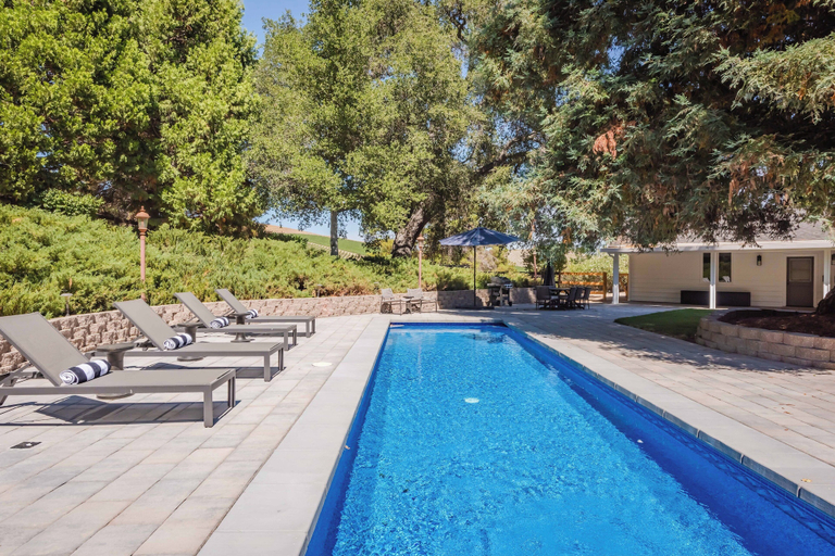 Sport & Beauty 4, Arbor House, San Luis Obispo