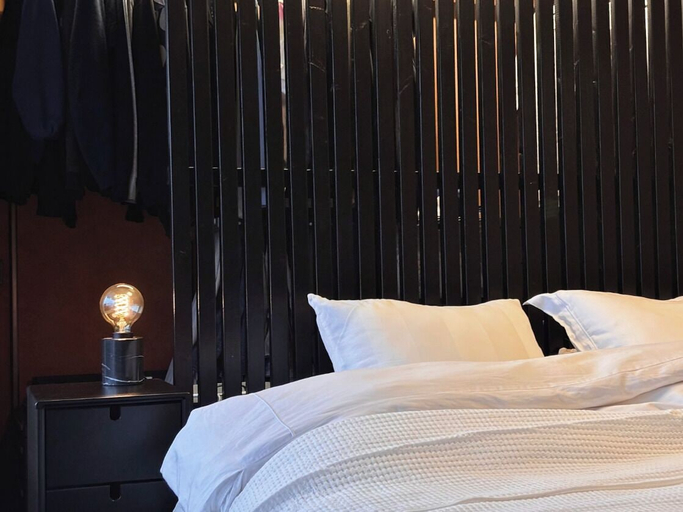 Others 4, Suite with Sauna & Jacuzzi in Kamppi, Uusimaa