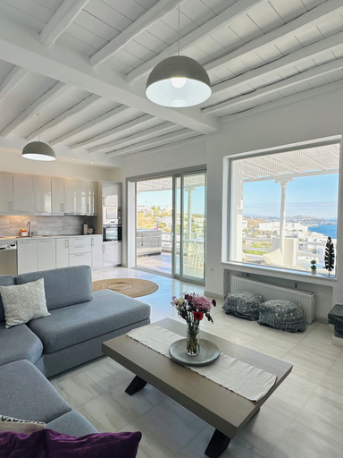 Others 5, Seaview & Jacuzzi, South Aegean