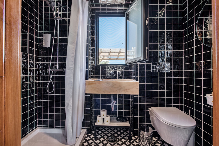 Bathroom 4, Lemon Tree Stay, Faro