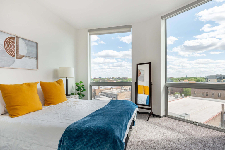 Others 5, New & Modern Lux City Escape, Cook
