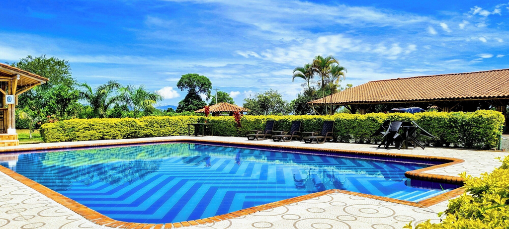 Sport & Beauty 1, Hotel Campestre Cafe Tropical, Filandia