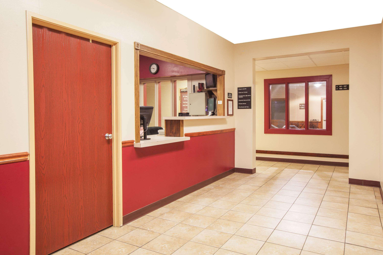 Public Area 2, Super 8 by Wyndham Mason City, Cerro Gordo