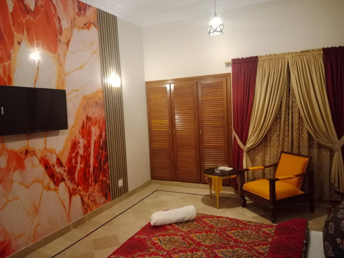 Bedroom 2, Travel lodge clifton, Karachi