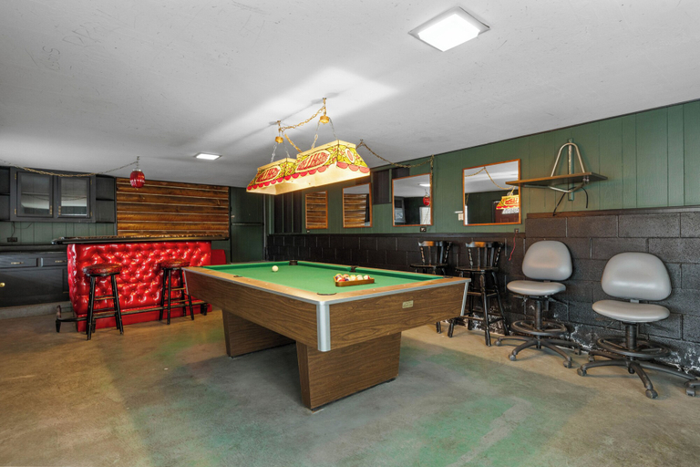 Food & Drinks, Boulder Bay Lakefront Getaway, San Bernardino