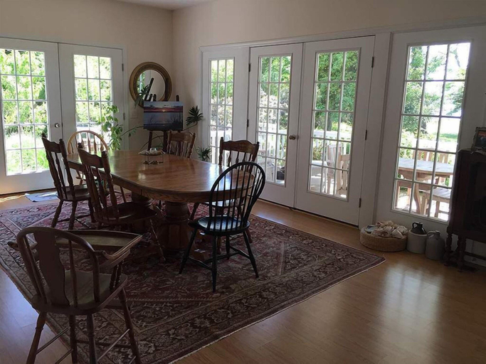 Public Area, The Baywood Bed & Breakfast, Northampton