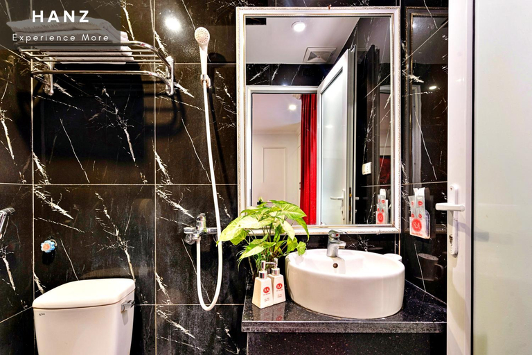Bathroom 15