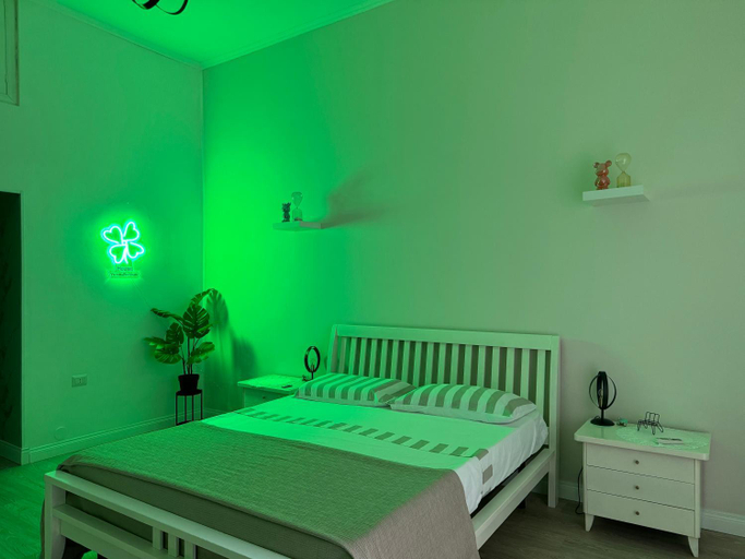 Bedroom 4, Viktoria Fortunata, Napoli