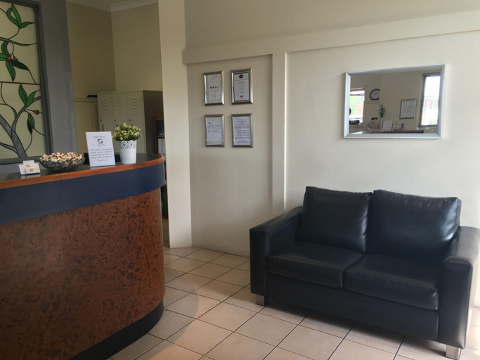 Public Area 2, Abcot Inn, Sutherland Shire - East