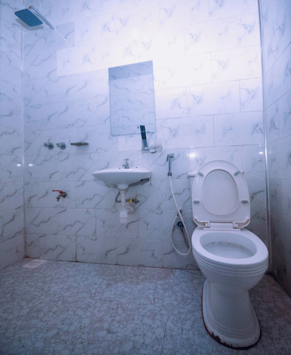 Bathroom, Eagle Cottages, Moshi Urban