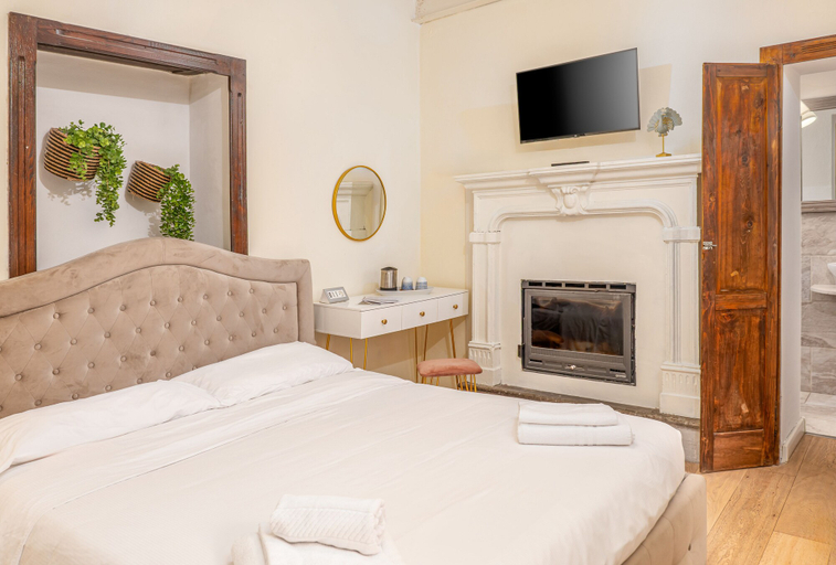Bedroom 4, Essentia Guest House, Como