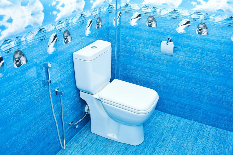 Bathroom 5, Shadow Surf Bay, Tangalle