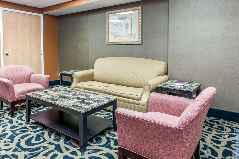 Public Area 3, Quality Inn Defiance, Defiance